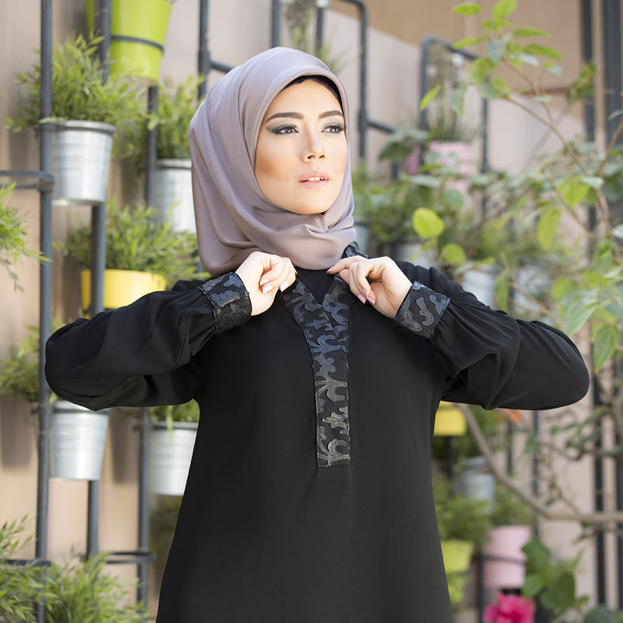 Abaya Noir